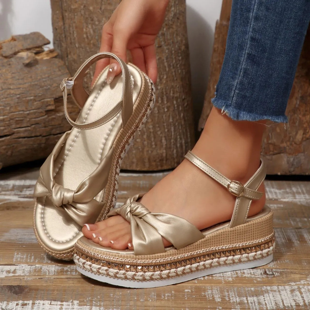 Women's Buckle Wedge Platform Sandals