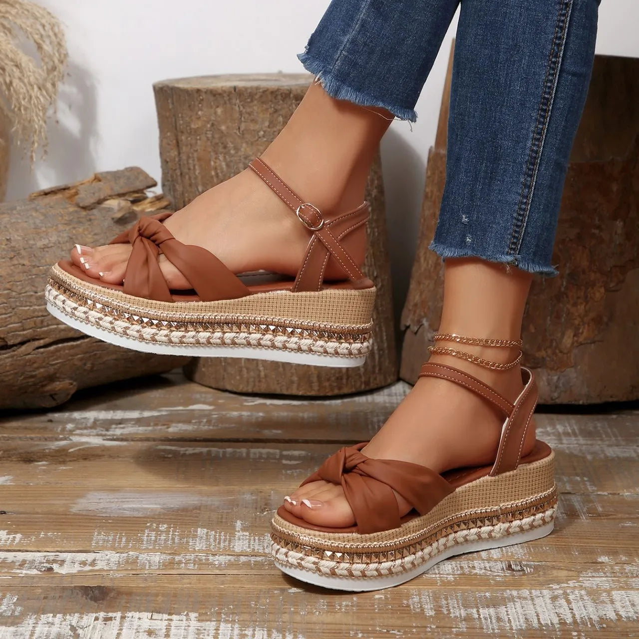 Women's Buckle Wedge Platform Sandals